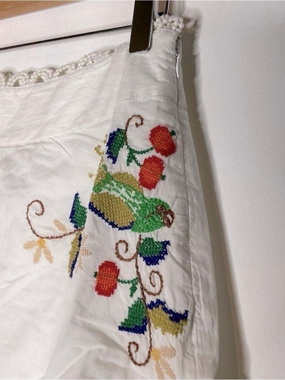 FARM Rio Embroidered Mini Skirt - Picture 5 of 9